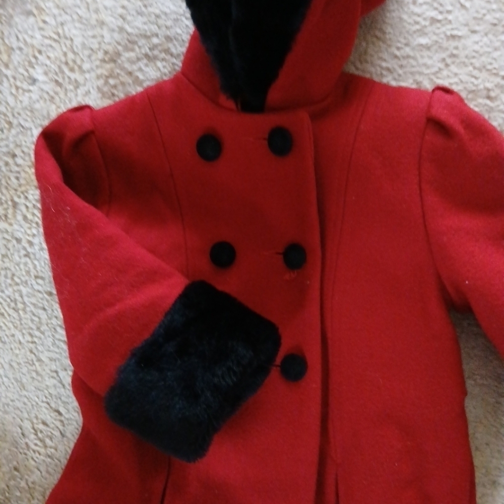 Stephanie Matthew's Hooded  Girl's Red Wool Double Breasted Coat Size 2T - Picture 3 of 7